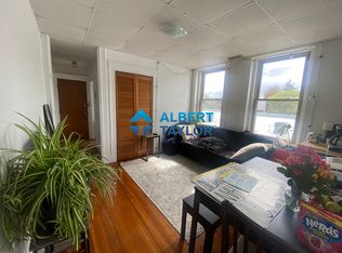 9 Woodbridge St APT 8, Cambridge, MA 02140