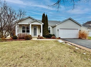 681 Ryegrass Trl, Aurora, IL 60504