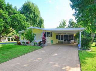 2856 Manatee Rd, Tavares, FL 32778