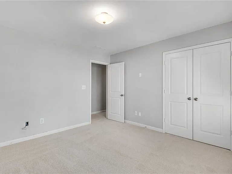 1387 Village Creek Cir — Photo 27