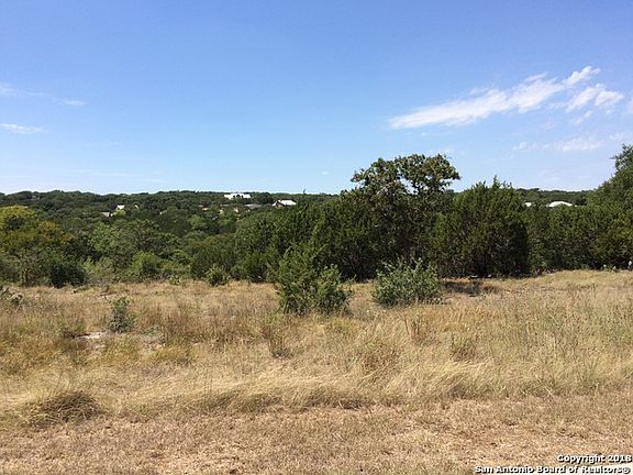 3rd image of 991 Kings Cove Dr