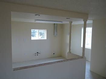 5th image of 1503 Lee Blvd
