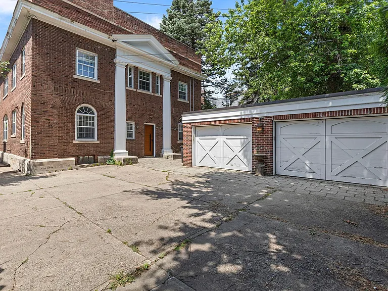 1785 Dupont Ave S #UPPER — Photo 48