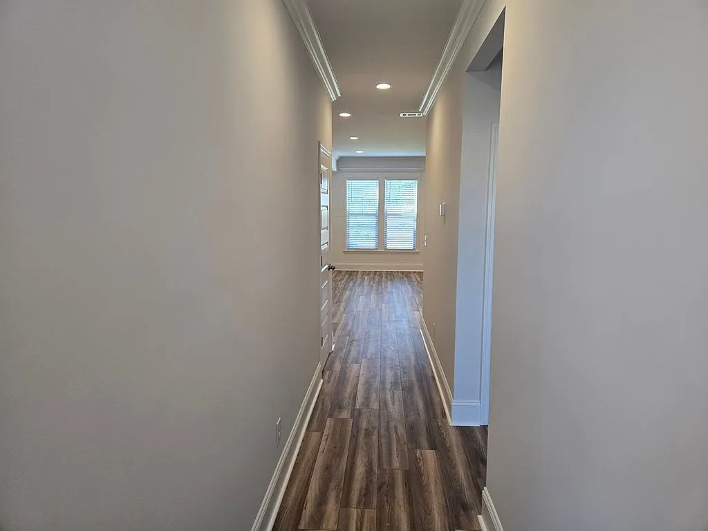 4 bed, 3.5 bath, 1692 sqft, $1,750 — Photo 3