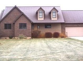 702 Getman Rd, Owosso, MI 48867