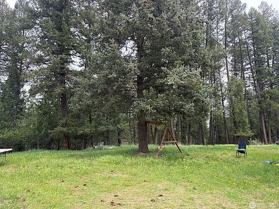 5th image of 33 W Curlew Lake Rd