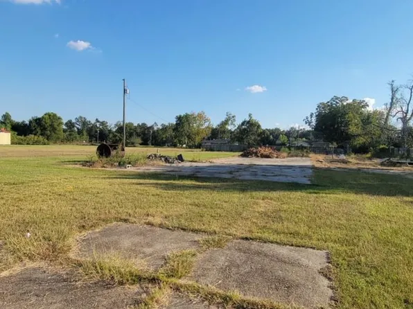 2704 Opelousas St, Lake Charles, LA 70615