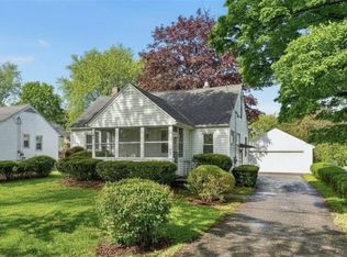 633 Wegman Rd, Rochester, NY 14624