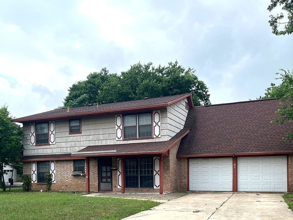 1st image of 136 Valley Oak Dr
