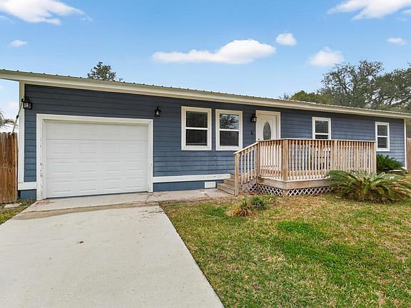 2nd image of 703 Bonnieview Rd