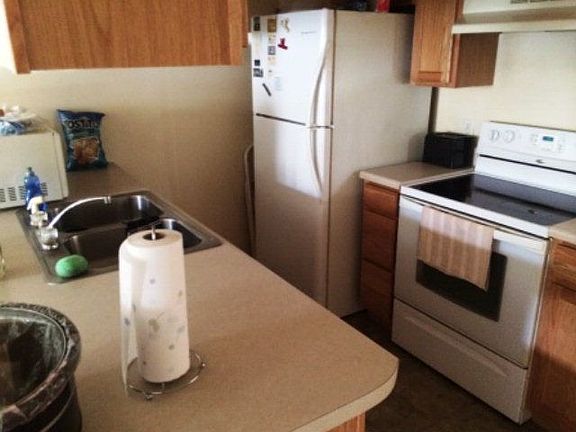 4th image of 179 Griffin Ln