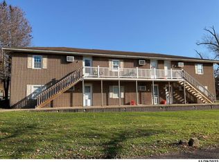 146 E Main St APT F, Zanesville, OH 43701