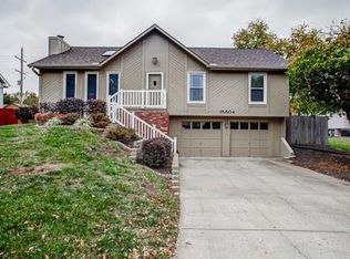15504 W 127th Ter, Olathe, KS 66062