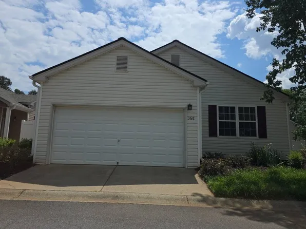 368 W Oaks Trl, Woodstock, GA 30188