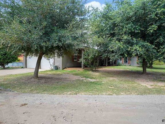 2nd image of 611 County Road 4105