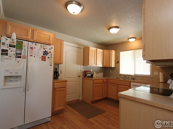 5th image of 4209 Laurel Dr