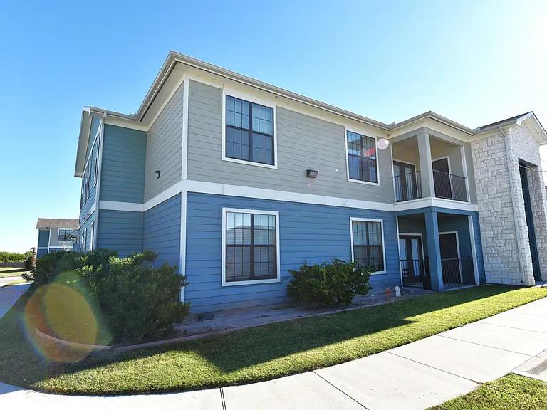 Seaside Landing Apartments — Photo 27