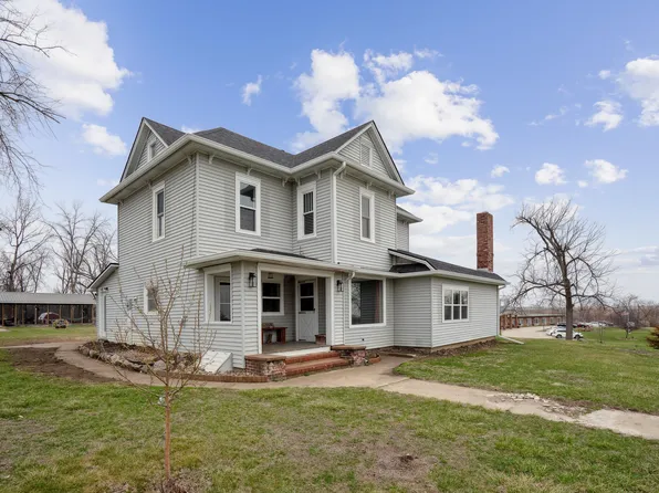 318 E Garfield St, Zearing, IA 50278