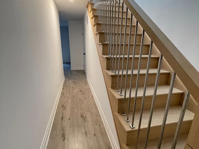 2 Persica St #MAIN BASEMENT — Photo 5