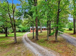 3318 Oak Ridge Rd, Summerfield, NC 27358