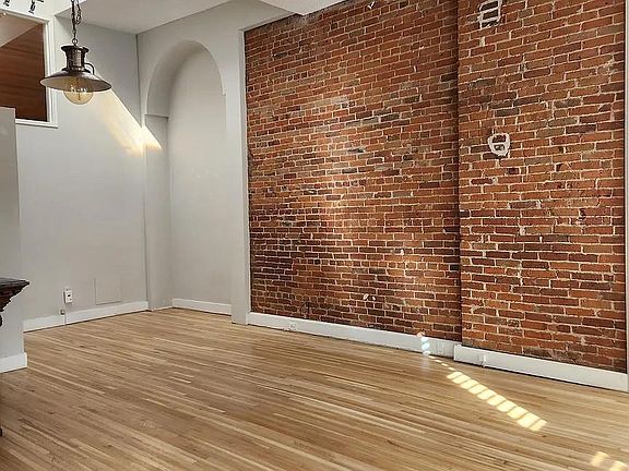 4th image of 1744 Blake Street