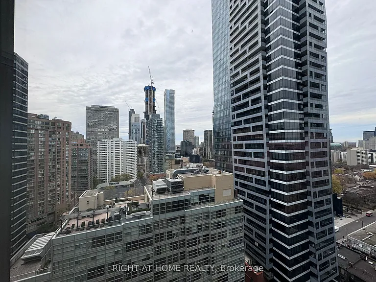 24 Wellesley St W #2407 — Photo 9