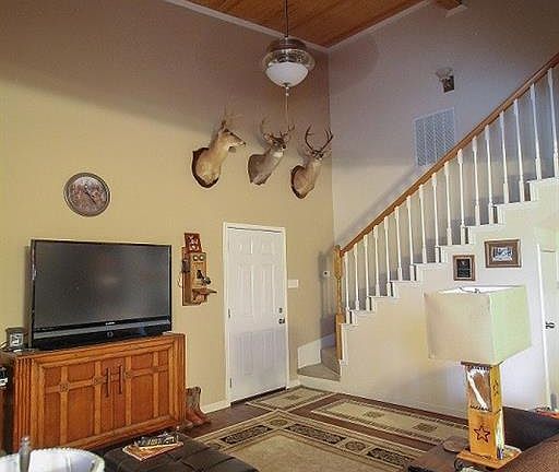 2nd image of 1110 County Road 247