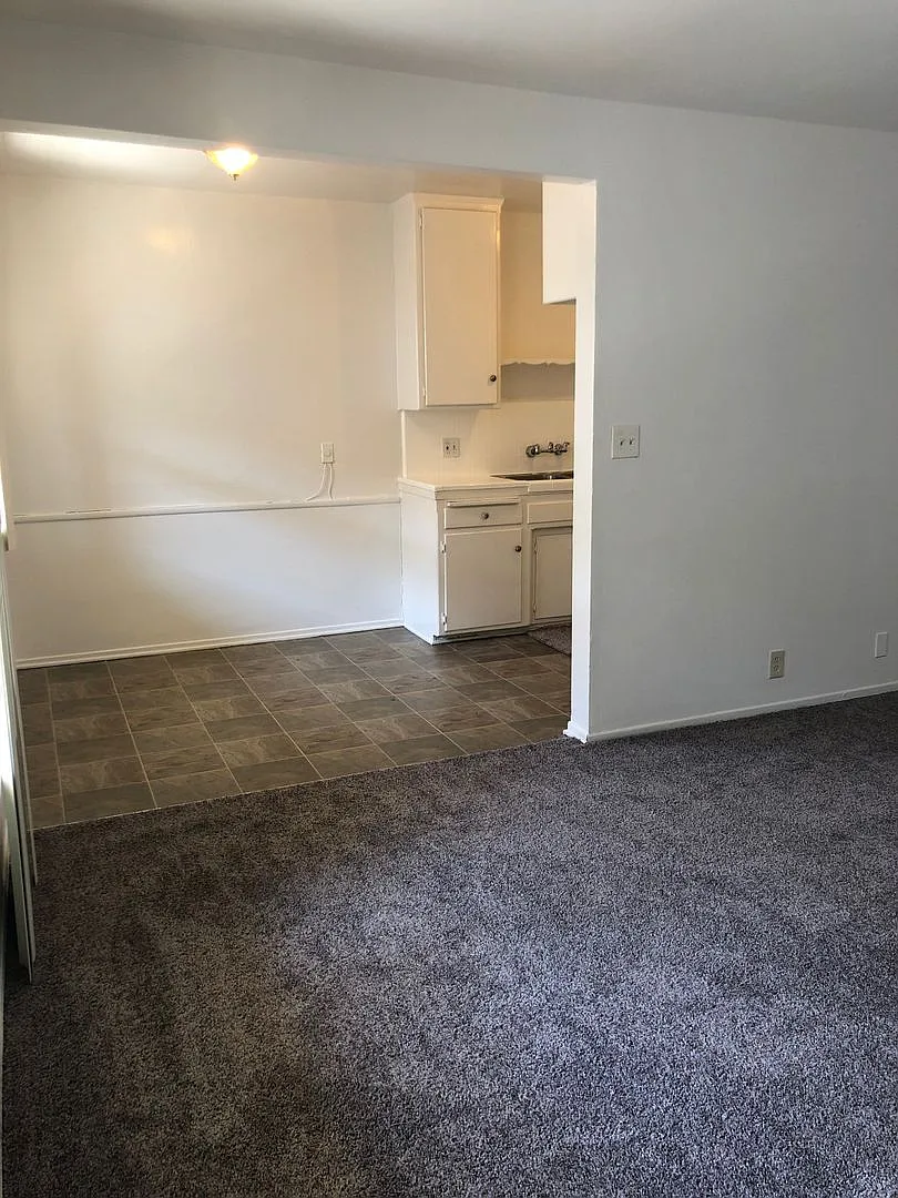 11th Ave Apts LLC — Photo 4