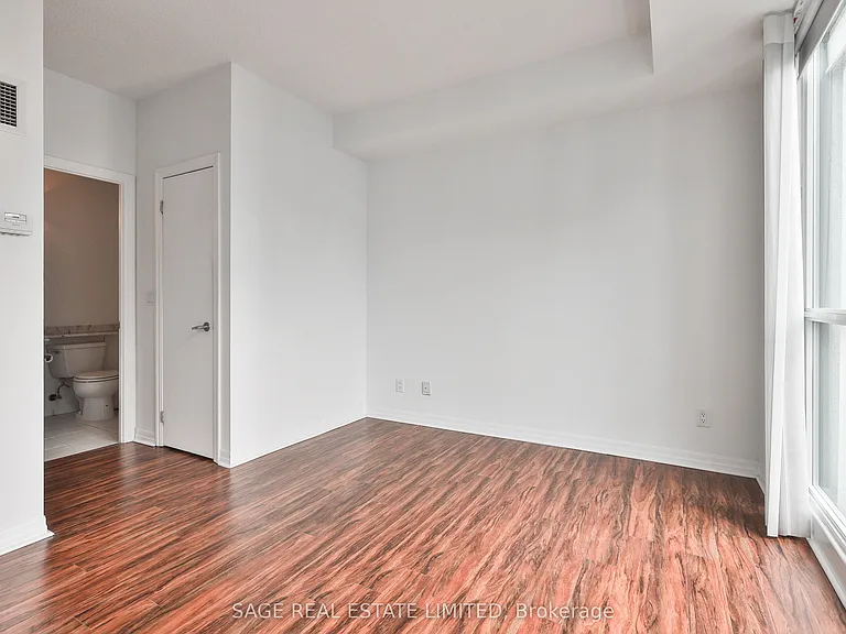 16 Yonge St #2711 — Photo 20