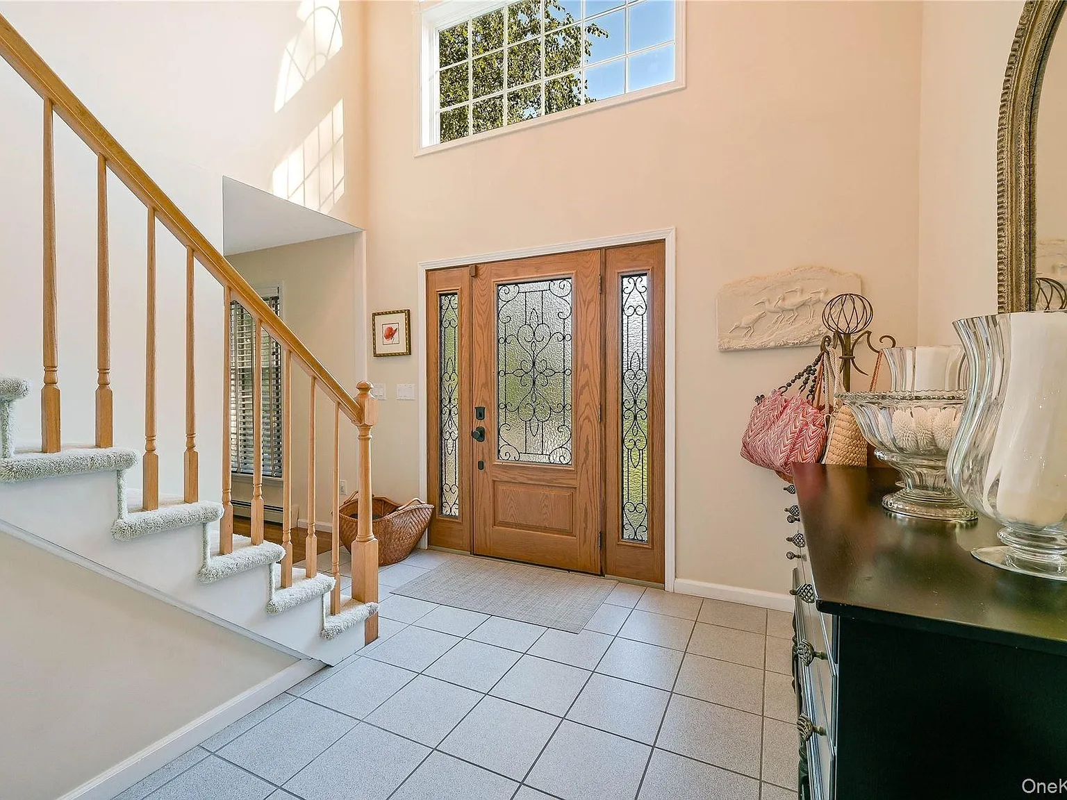 5 bed, 3.0 bath, 2500 sqft, $16,000 — Photo 3