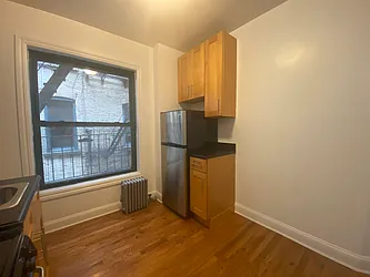 Rented by City Connections Realty