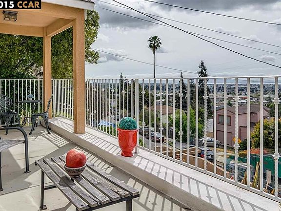 3rd image of 6636 Outlook Ave