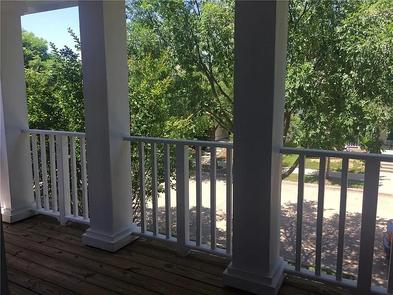 1016 Grey Fox Dr — Photo 22