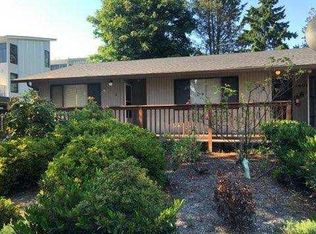 10854 1st Ave SW #2MBN4HWQZ, Seattle, WA 98146