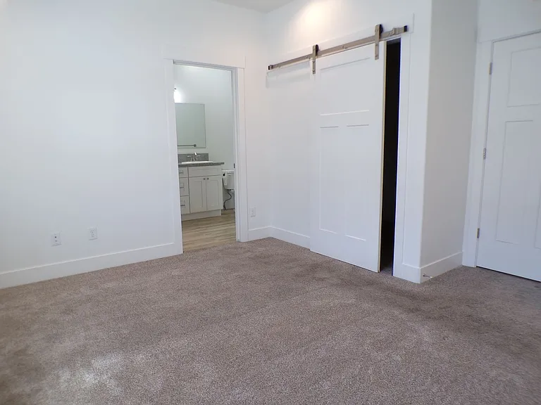475 Huckleberry Ln — Photo 14