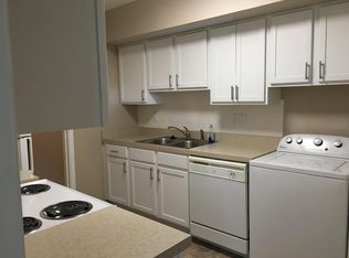 230 Medlock Rd #B, Lexington, KY 40517