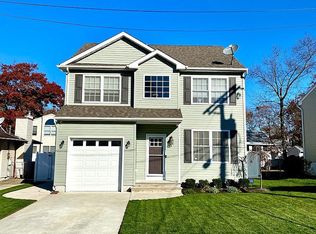 1904 Ravenwood Dr, Toms River, NJ