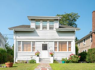 74 McLean Ave, White Plains, NY 10607