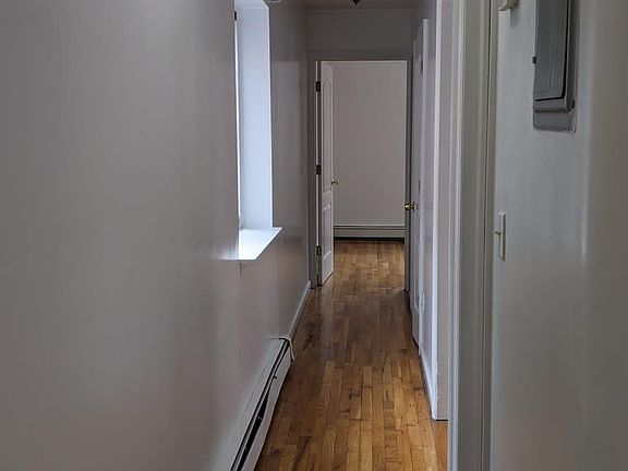 3rd image of 1278 Adee Ave #2A