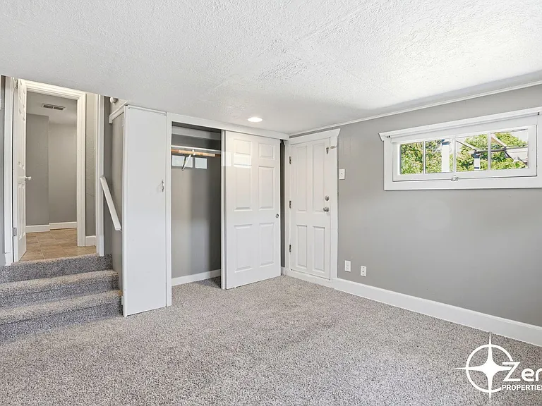 1818 W 22nd St — Photo 9