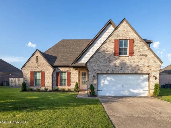 4956 Matthew Dr, Horn Lake, MS 38637