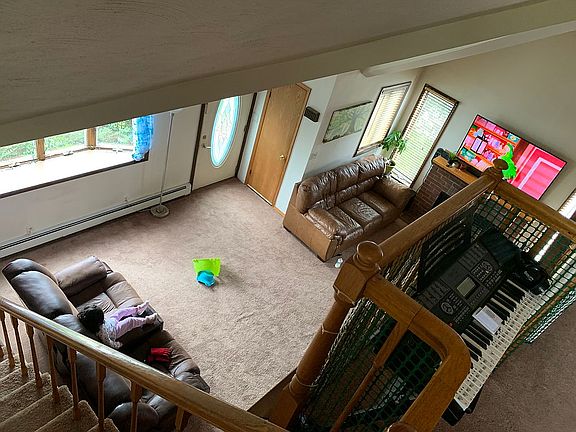 3rd image of 2138 Village Dr