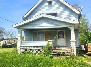 12607 Oakfield Ave, Cleveland, OH 44105