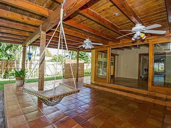 Home For Sale In Poinsettia Heights