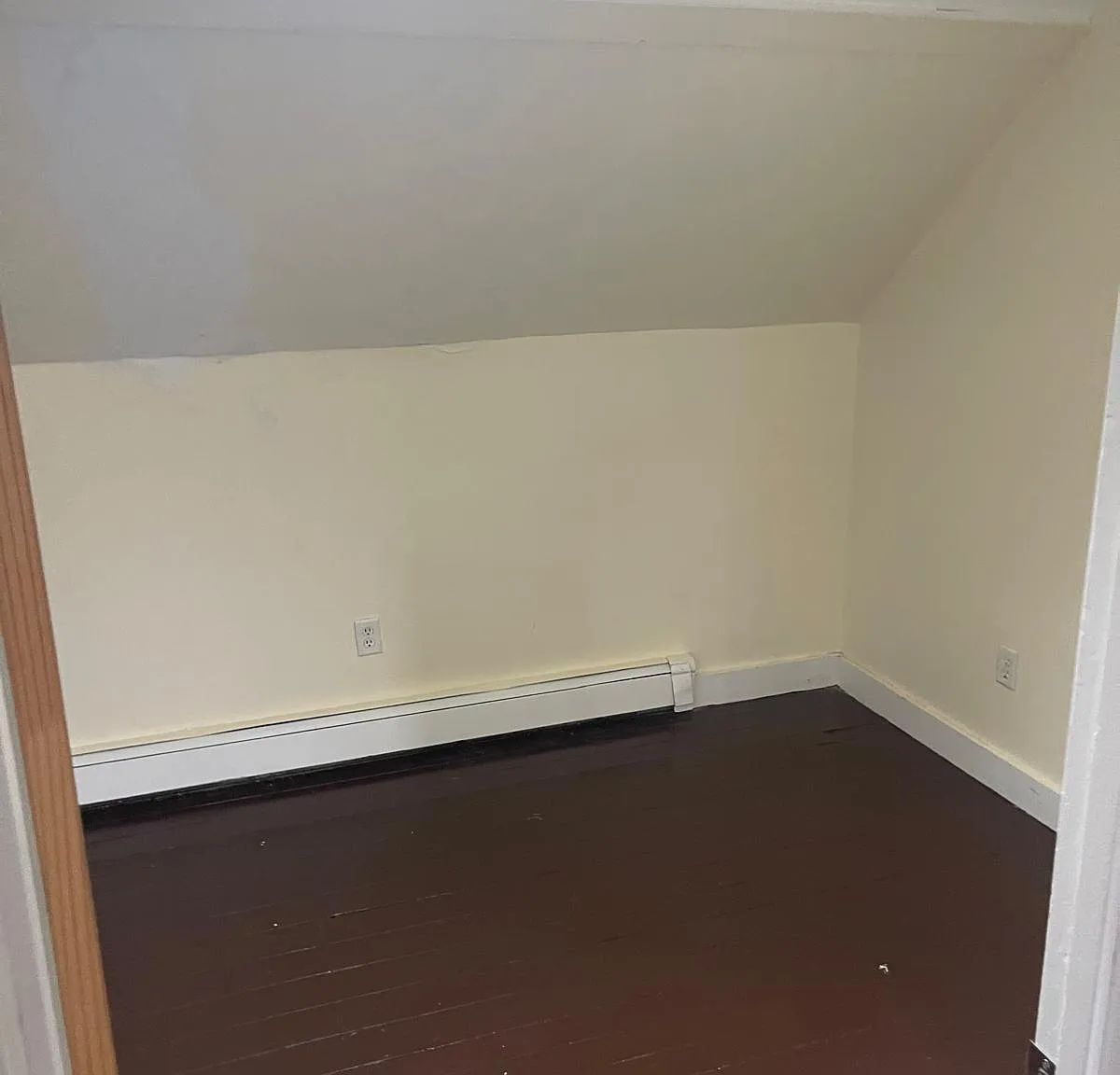 2 bed, 900 sqft, $1,800 — Photo 4