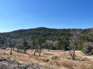 191 Scott Dr E, Center Pt, TX 78010