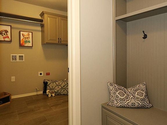 Irving Mudroom - QB Model