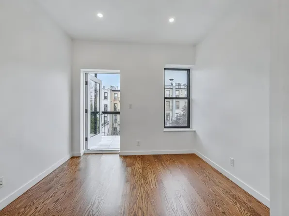 109 President Street image 13 of 17