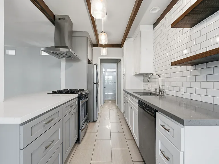 707 Pine St #5 — Photo 7