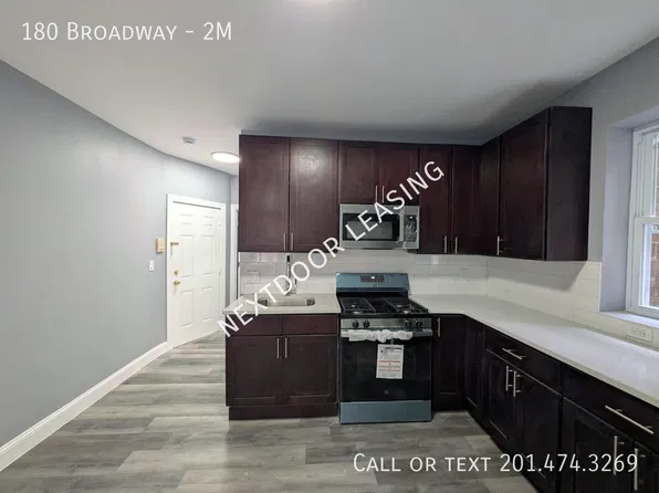 180 Broadway, Bayonne, NJ
